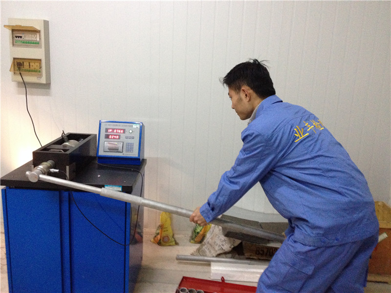 高強(qiáng)螺栓扭矩系數(shù)檢測(cè)